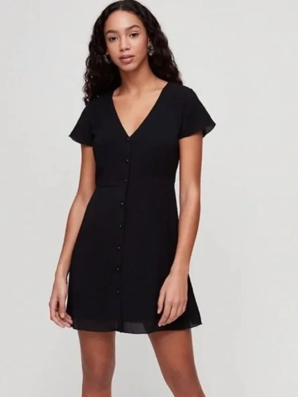 Aritzia Wilfred Nazaire Button Down Flutter Sleeve V-Neck Crepe Dress Sz 8 - Picture 2 of 4
